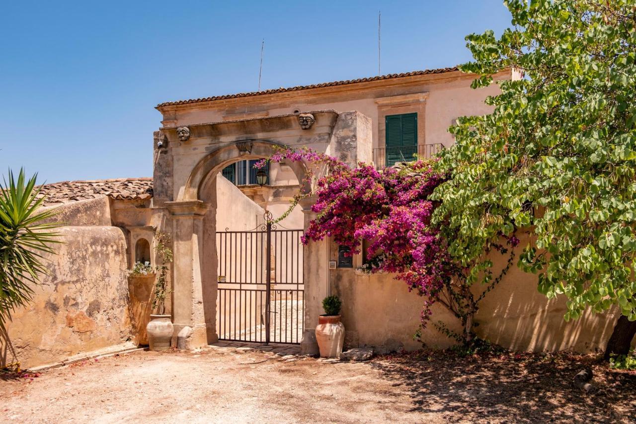 Villa Zottopera - Dimora Di Sicilia Chiaramonte Gulfi Exterior foto