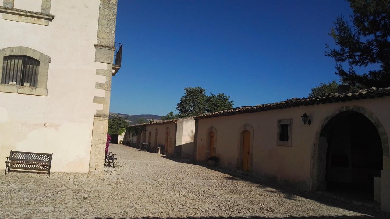 Villa Zottopera - Dimora Di Sicilia Chiaramonte Gulfi Exterior foto